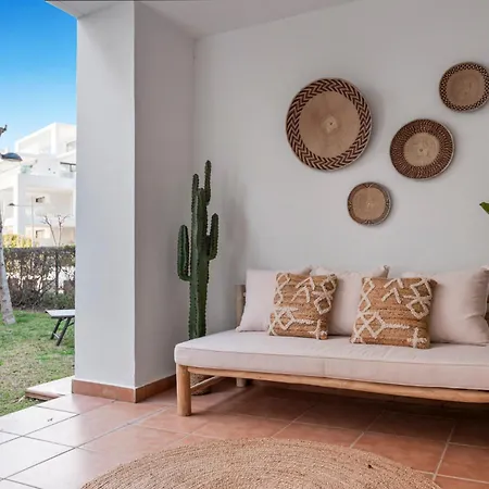 Casa Livia Met Aupingbedden * Estepona