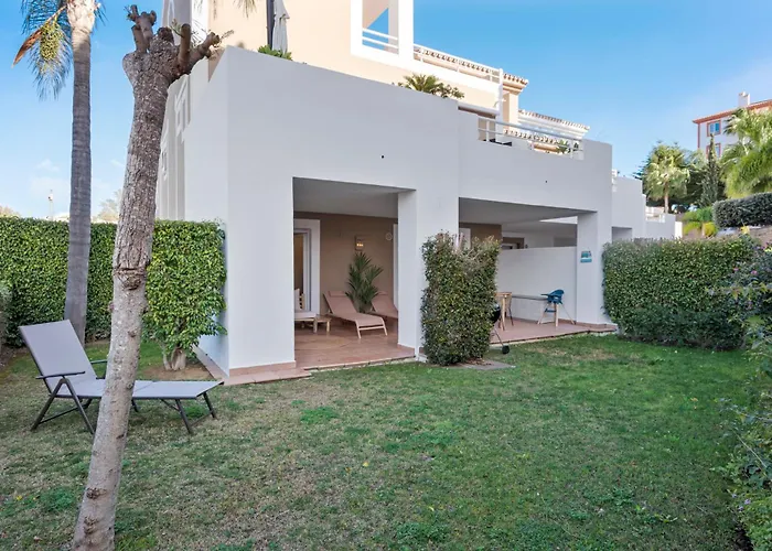 Casa Livia Met Aupingbedden Apartment Estepona